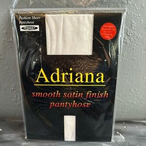 Adriana #804X white 2X/3X smooth satin finish pantyhose reinforced panty & toe